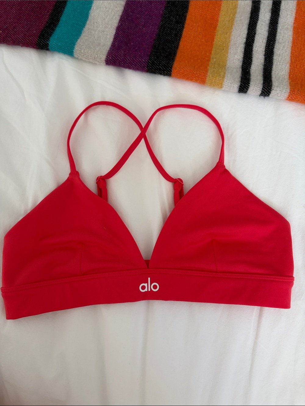 Alo Splendor Bra Candy Cane - Picture 2 of 4